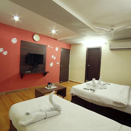 Hotel Avion Inn Ahmadábád Kültér fotó