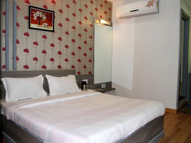 Hotel Avion Inn Ahmadábád Kültér fotó